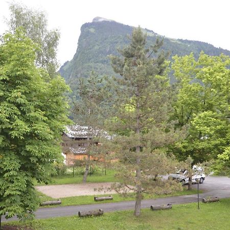 Domaine Du Grand Tetras Samoens Apartment Luaran gambar